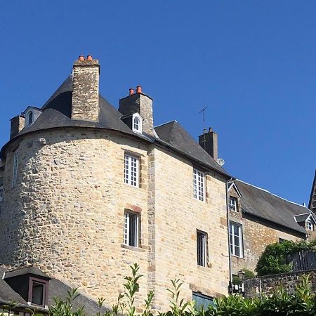 La Maison Sur Les Remparts 栋弗龙 外观 照片